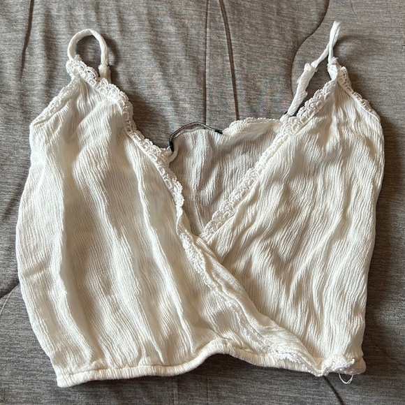 Brandy Melville white flowy top - Picture 1 of 2